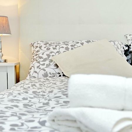 Bbhome Trastevere Station White Chic Apartment Ρώμη Εξωτερικό φωτογραφία