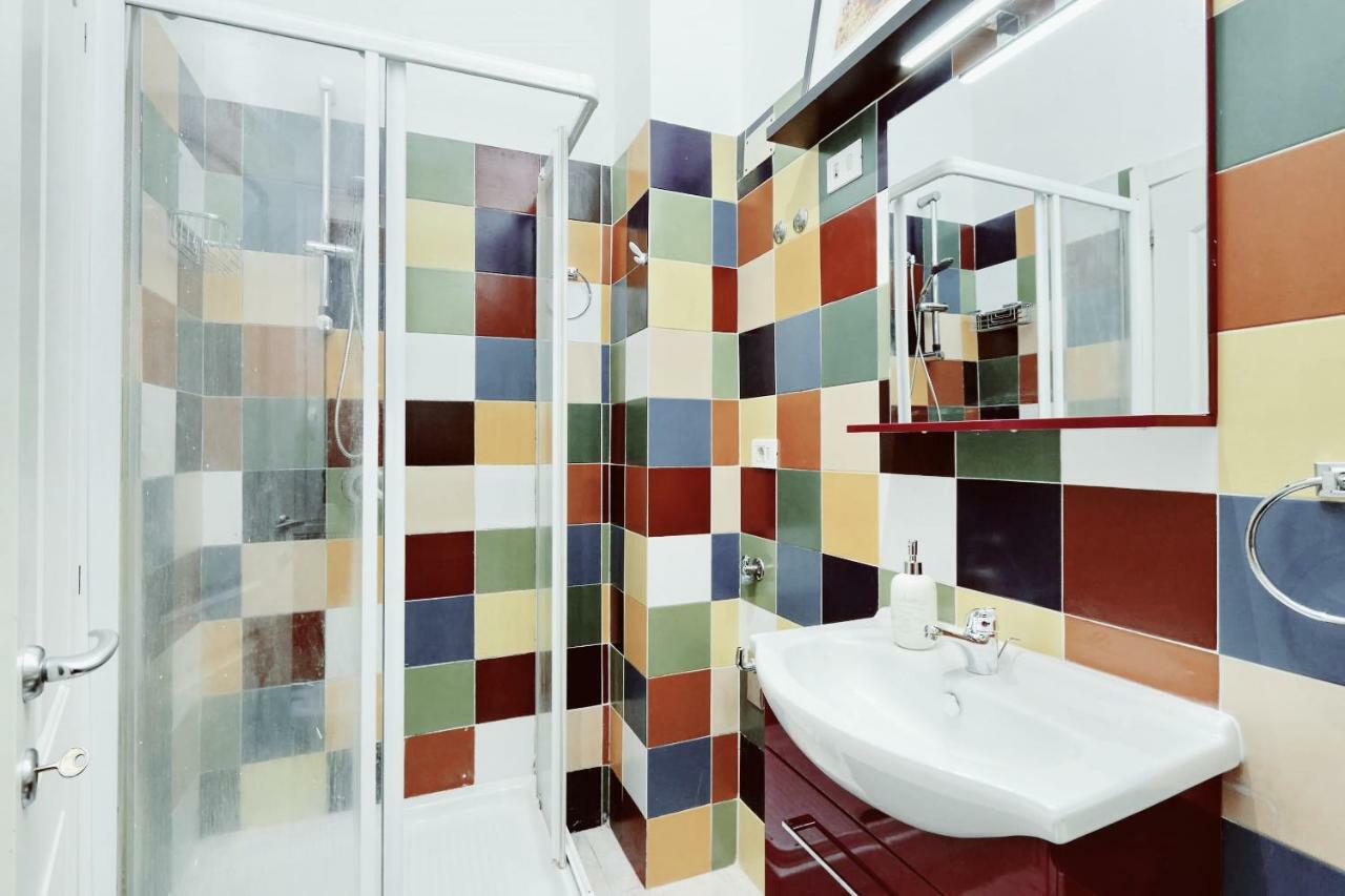 Bbhome Trastevere Station White Chic Apartment Ρώμη Εξωτερικό φωτογραφία