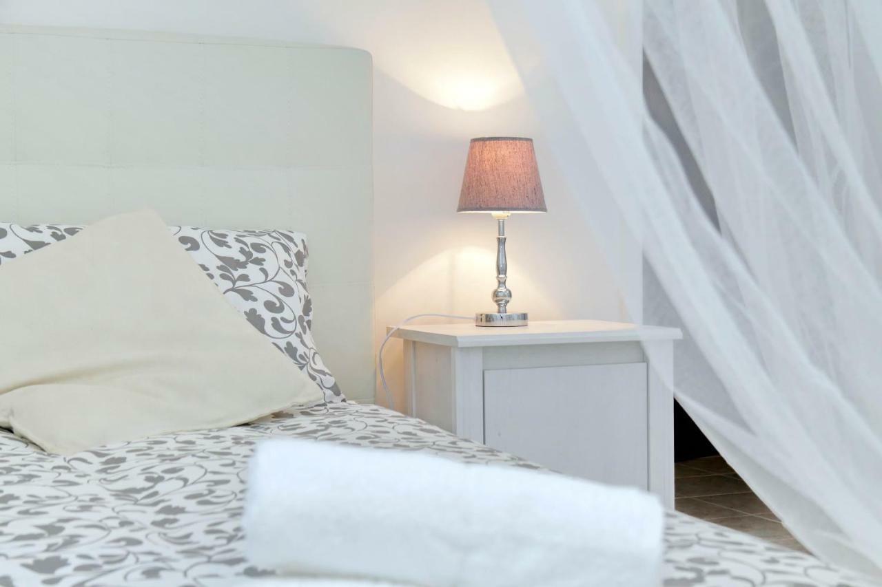 Bbhome Trastevere Station White Chic Apartment Ρώμη Εξωτερικό φωτογραφία